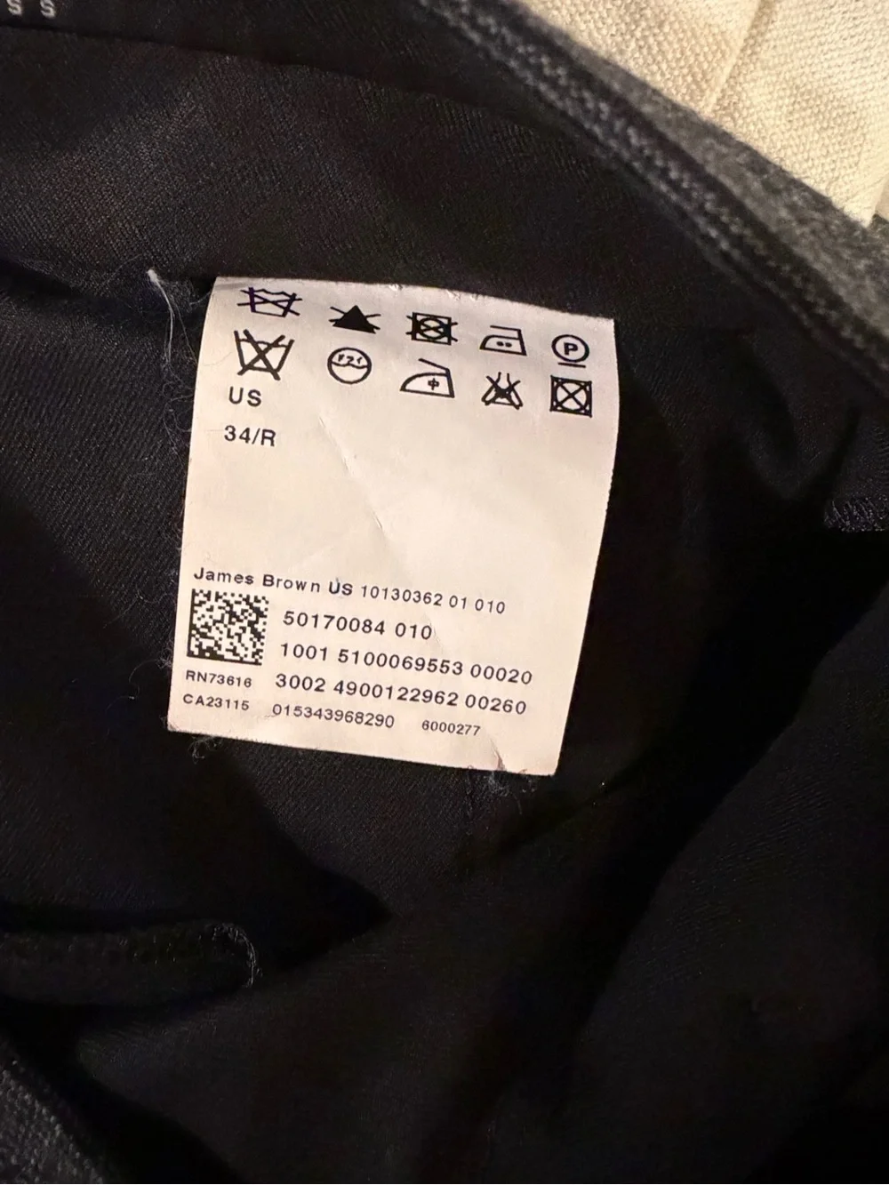 Hugo Boss Men’s Charcoal Gray Dress Pants Size 34R NWOT